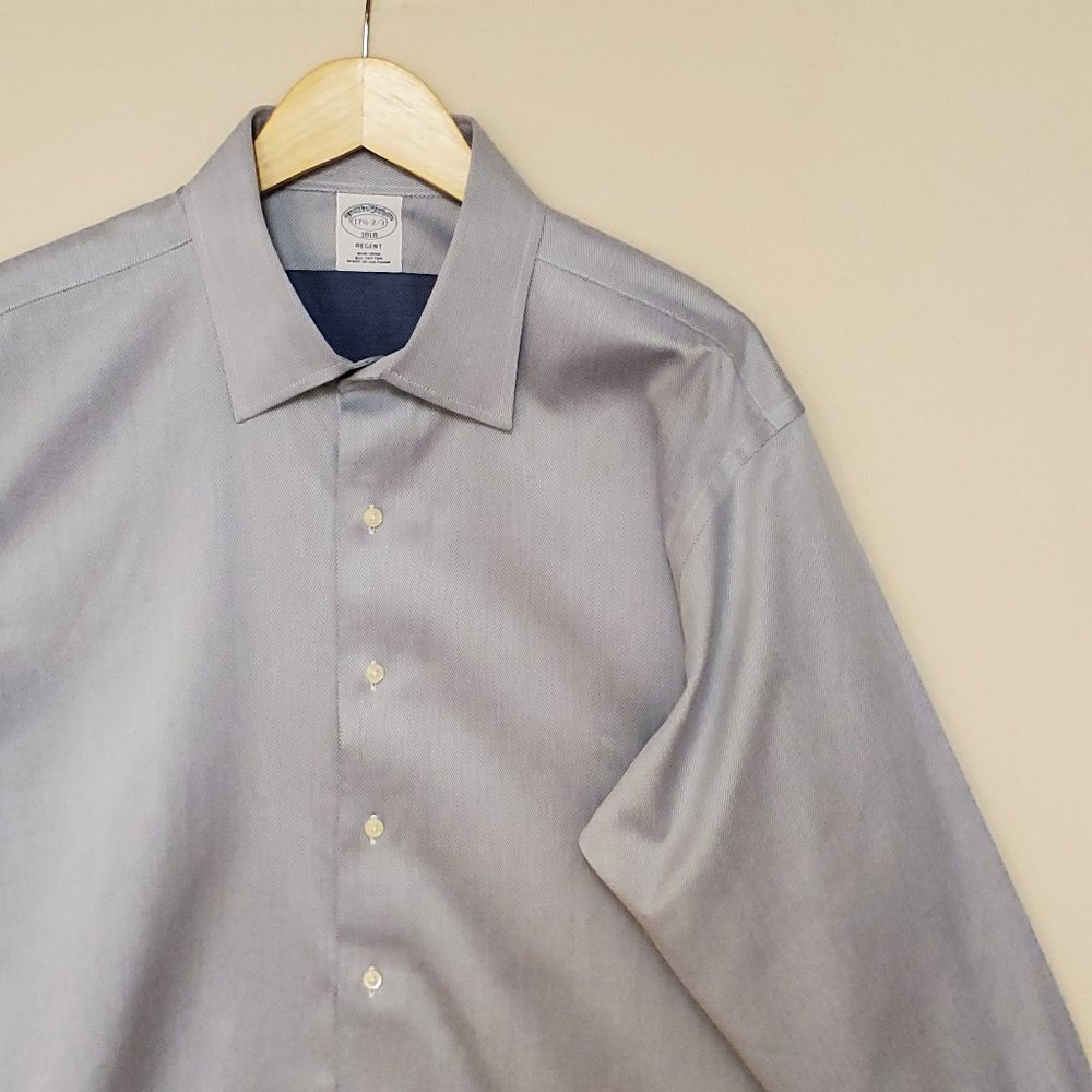 Brooks Brothers Regent Fit Non-Iron Button Down 17.5